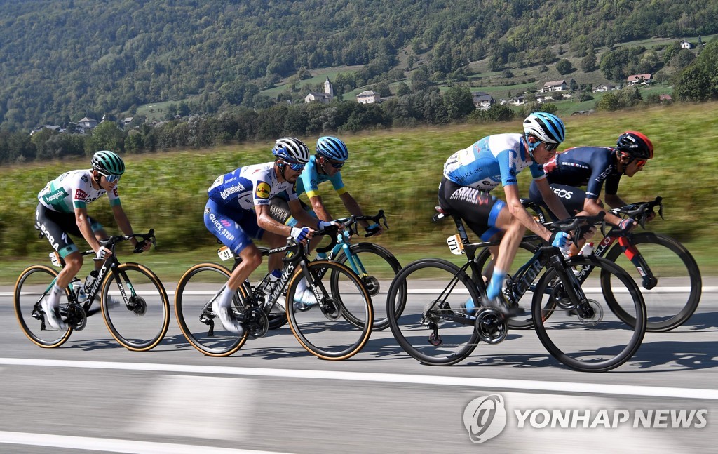 CYCLING-FRA-TDF2020-STAGE17