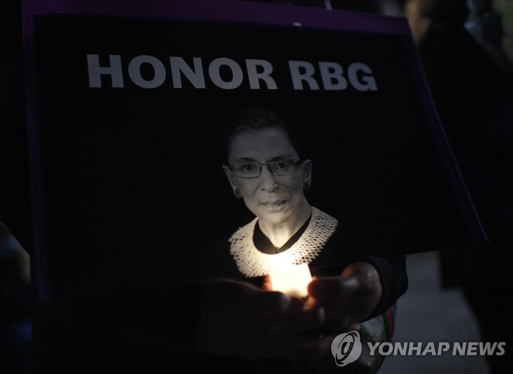 US-justice-RBG