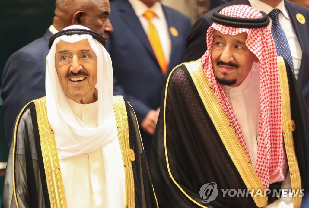 FILES-KUWAIT-POLITICS-EMIR