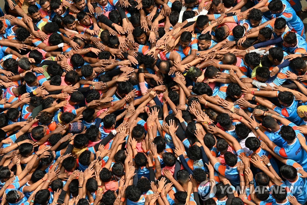 INDIA-RELIGION-HINDUISM-FESTIVAL