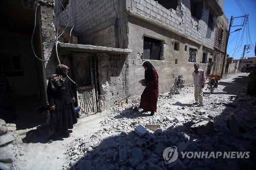 내전에 파괴된 시리아 다마스쿠스 남동부 마을