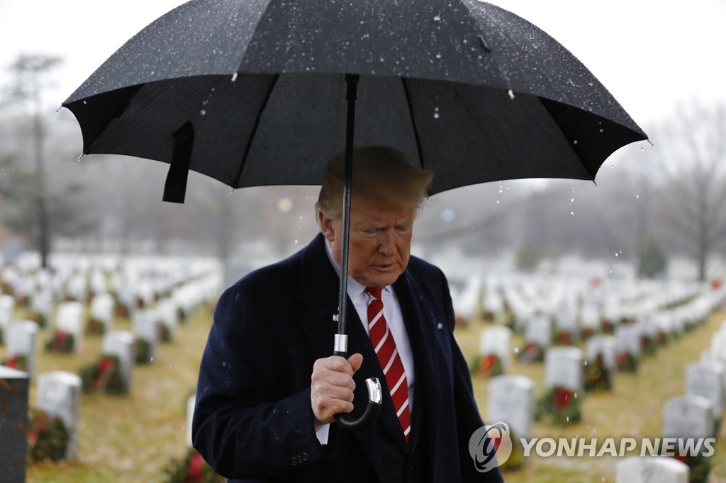 USA TRUMP ARLINGTON CEMETERY