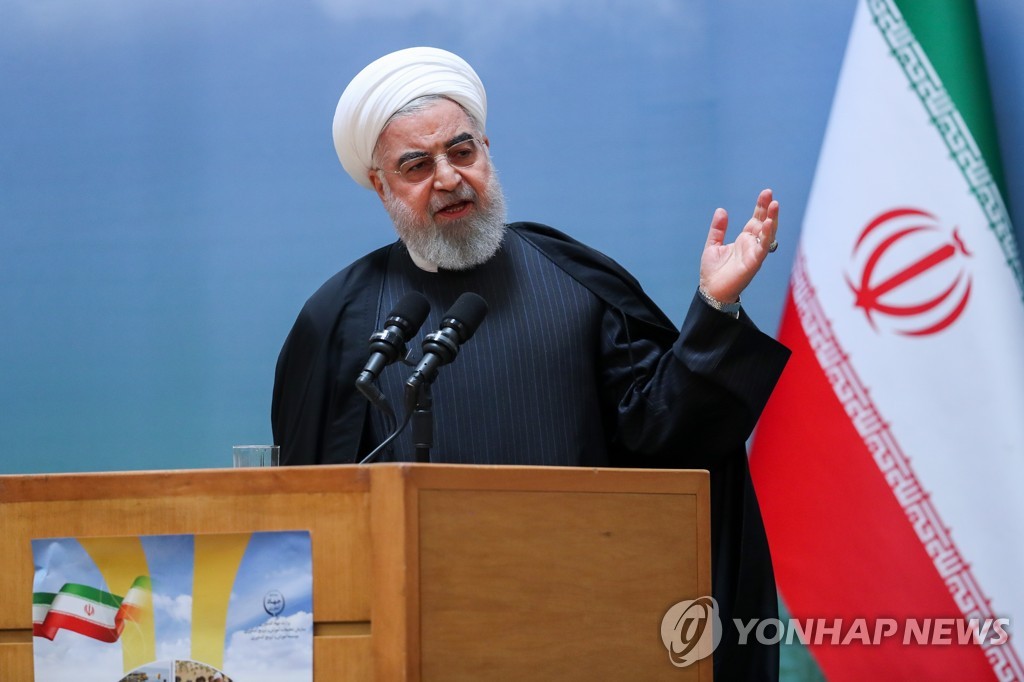 로하니 이란 대통령 "여객기 격추, 용서 못할 과실"