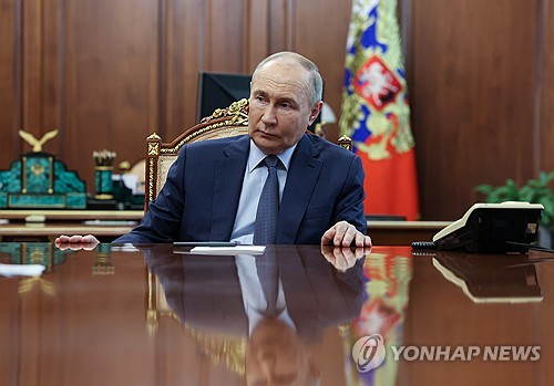 Putin briefed on tourist exchanges with N. Korea, prep for visit under way: Kremlin
