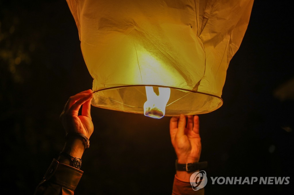 Angels event in memory of Donbass children held in Donetsk