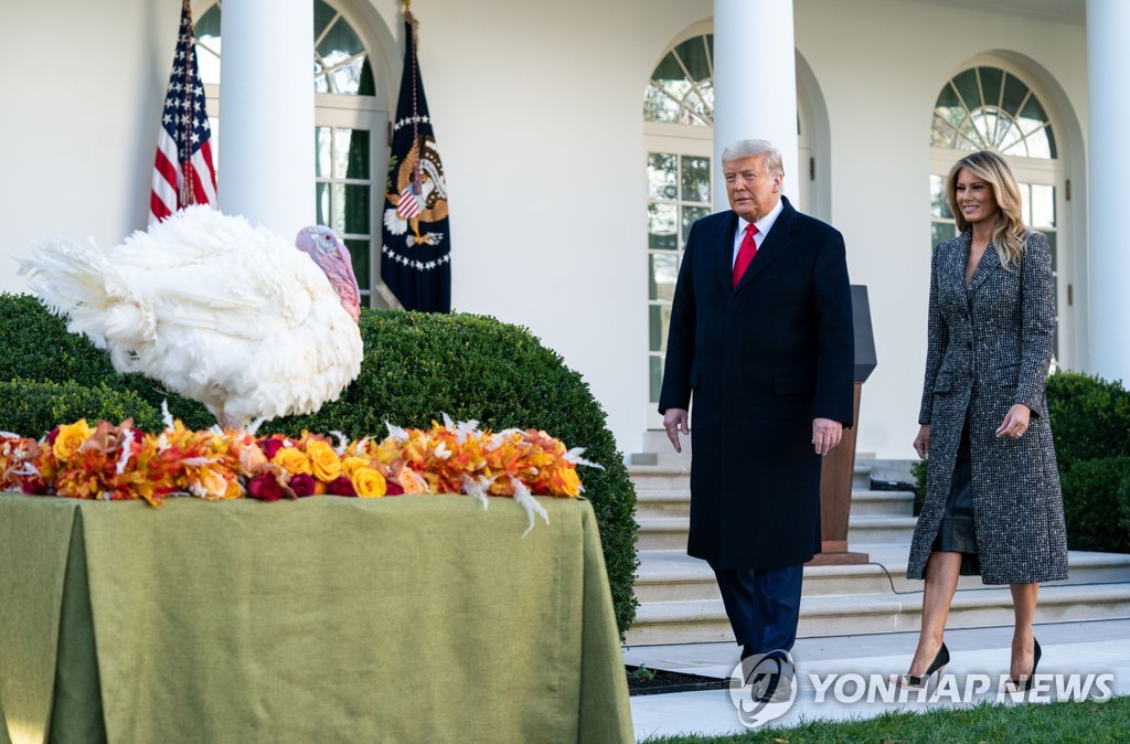 TRUMP TURKEY PARDONING