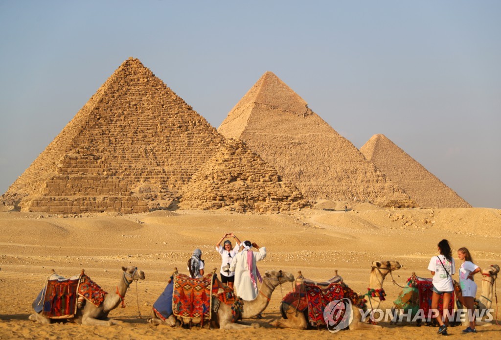 EGYPT-GIZA PYRAMIDS-TOURISM-RECOVERY
