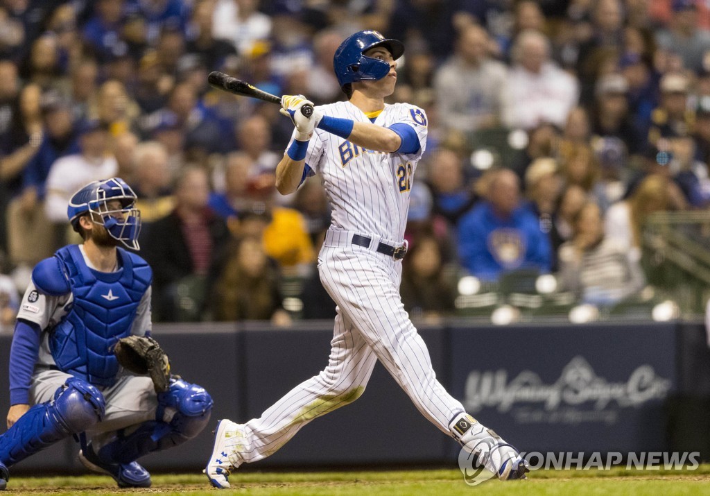 BASEBALL-MLB-MIL-LAD/