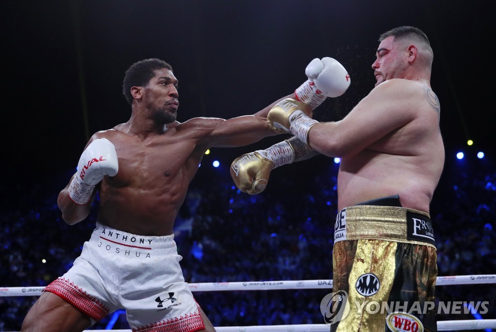 BOXING-HEAVYWEIGHT-RUIZ-JOSHUA/