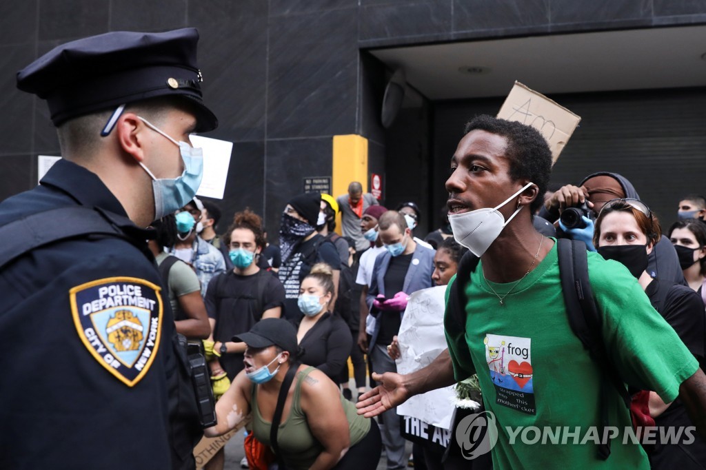 MINNEAPOLIS-POLICE/PROTESTS-NEW YORK
