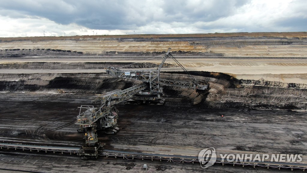 GERMANY-COAL/EXCAVATOR