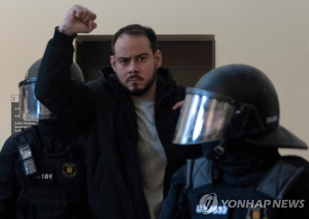 스페인 래퍼 파블로 하셀