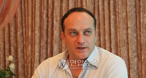 기능성게임 권위자 '아시 부락'