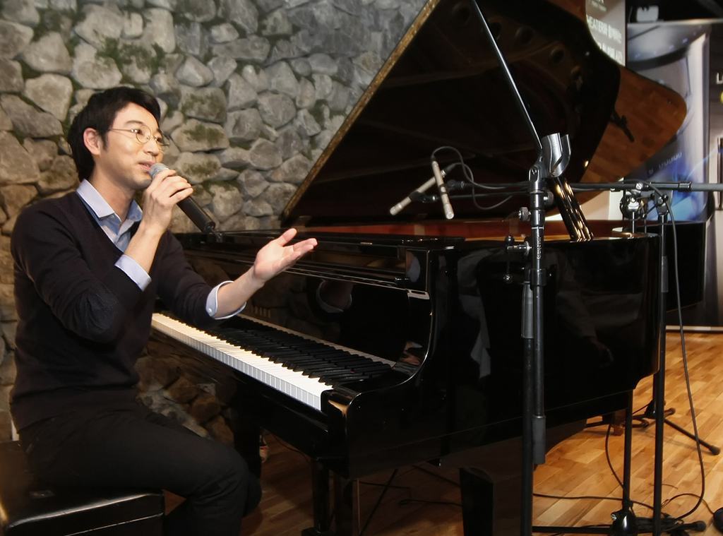 피아니스트 겸 작곡가 이루마