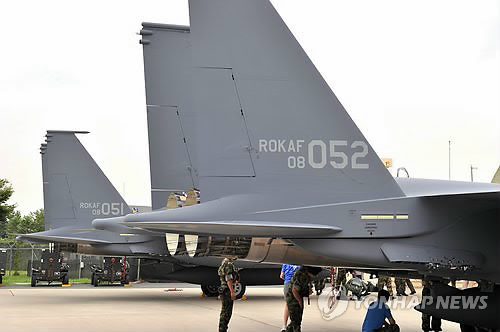 보잉, F-15K 3대 공군에 추가 인도