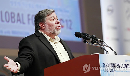 대전서 기조강연하는 스티브 워즈니악