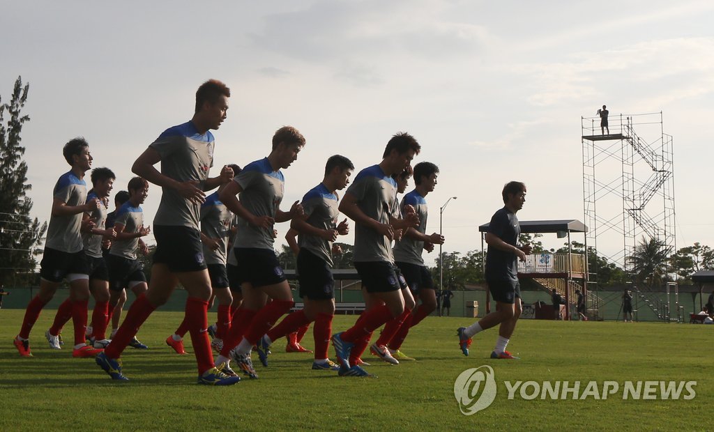 훈련하는 태극전사들