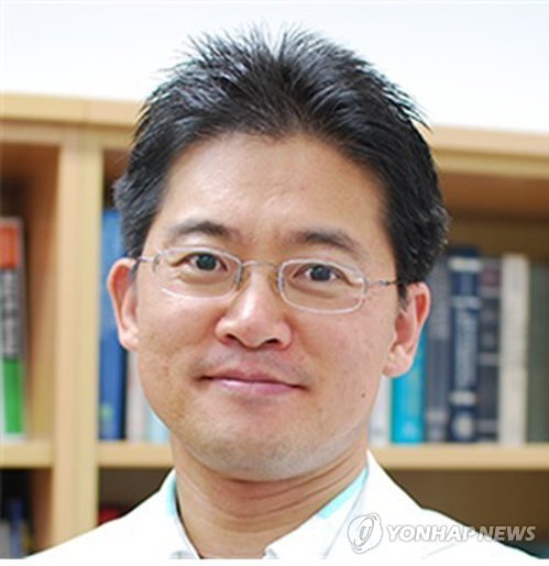 모나리자의 시대적 변천상 재현한 정하웅 교수