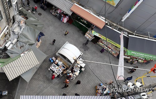 한산한 남대문시장