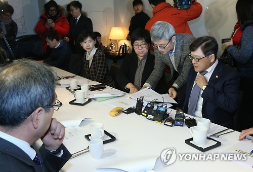정진엽 보건복지, 기존 일정 바꾸고 지카바이러스 회의 주재