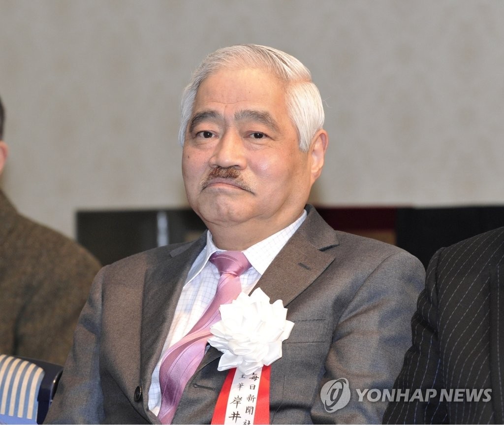 日 아베 정권에 쓴소리하는 앵커들 줄줄이 하차한다