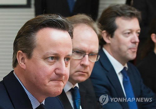 '브렉시트' 판단 섰나…입 굳게 다문 캐머런 英총리