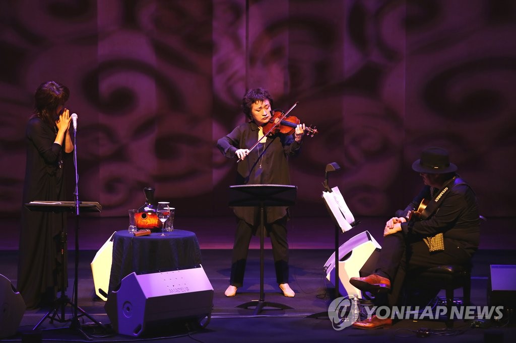 '바이올린 여제' 정경화 재즈에 첫 도전