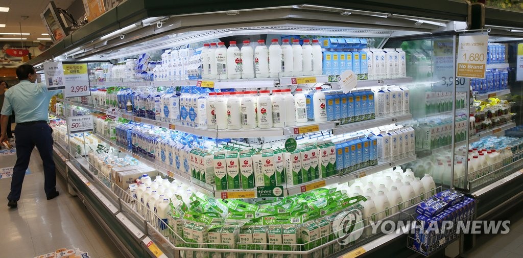 흰우유의 '굴욕'…우유판매 80%가 가공유 - 1