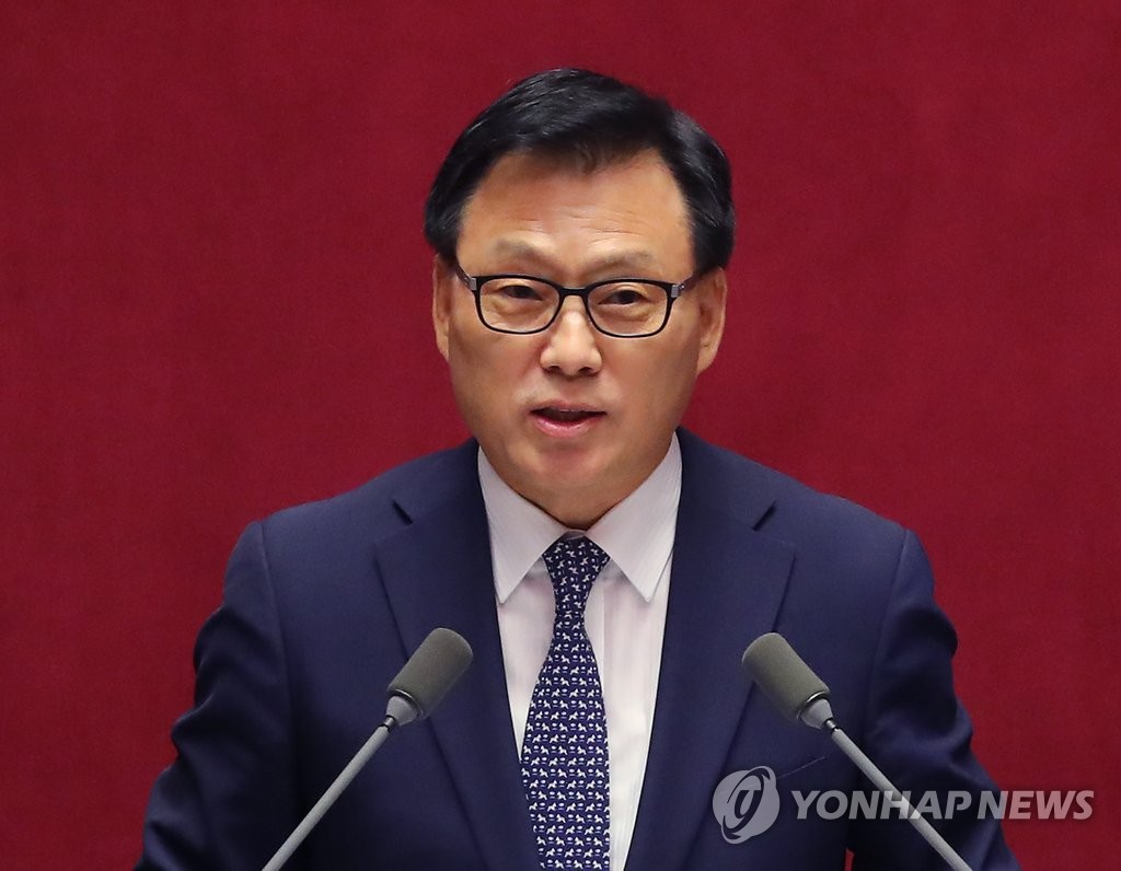 대정부 질문하는 박광온