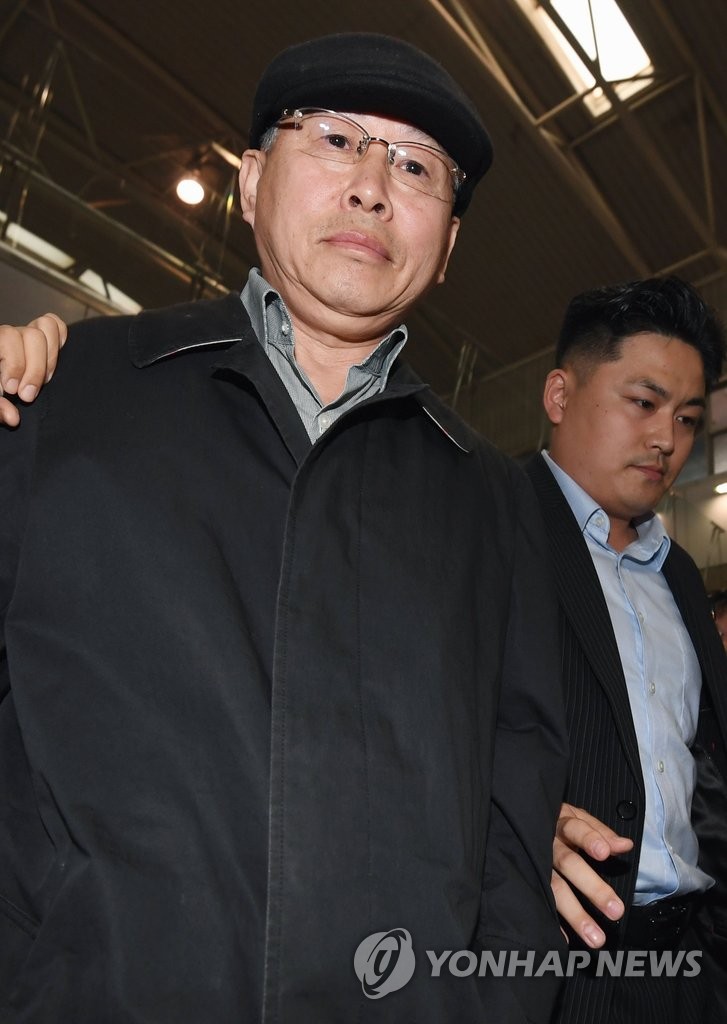지난 18일 한성렬 북한 외무성 미국 국장이 18일 중국 베이징 국제공항에서 목격됐다. [교도=연합뉴스자료사진]