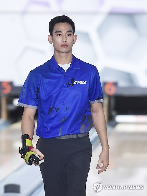 프로볼러 도전한 김수현