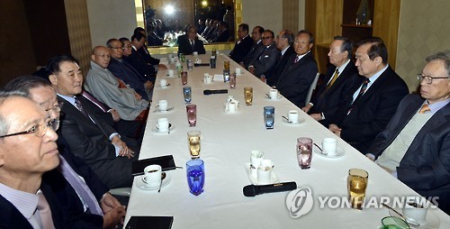 머리 맞댄 원로들 얼어붙은 시국 대책 내놓나?