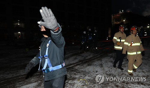 "사고 현장 찍지 마세요!"