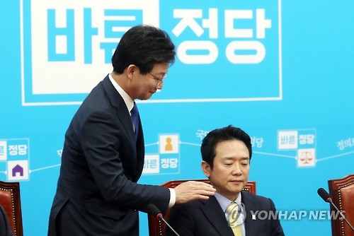 남경필 토닥이는 유승민