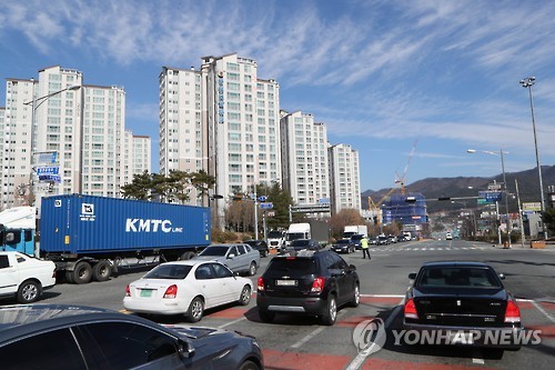 정관신도시 2만가구 정전…도심 마비