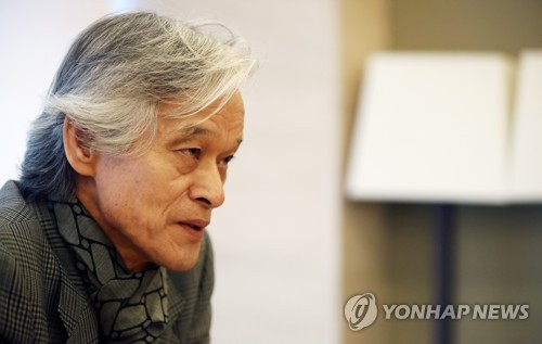 사회학자 송호근 교수, 소설가 변신