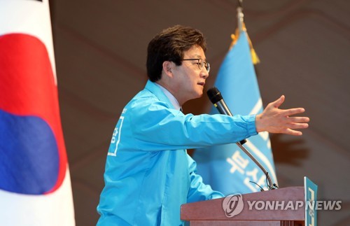 유승민, 文·安 겨냥해 "저 사람들 손에 맡기면 큰일" - 2