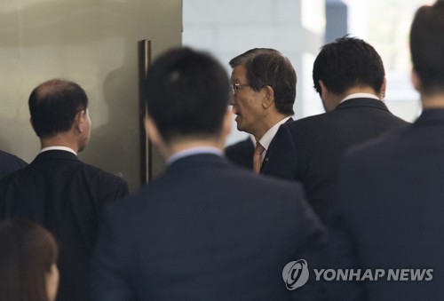 대우조선해양 기관투자자 설명회 참석하는 이동걸 회장
