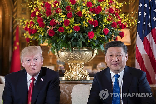 무슨 곡절이…미중정상, 나흘만에 '긴밀 통화'