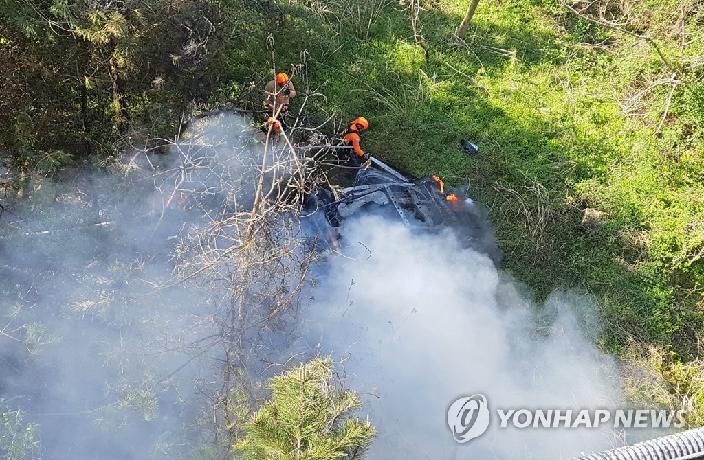 제주 산록도로 차량 추락 현장