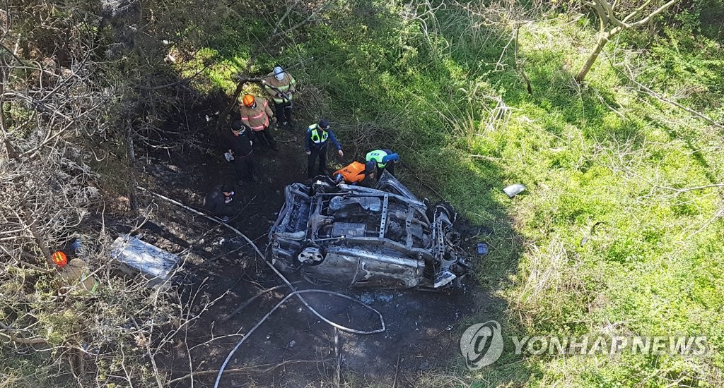 제주 산록도로 차량 추락 현장