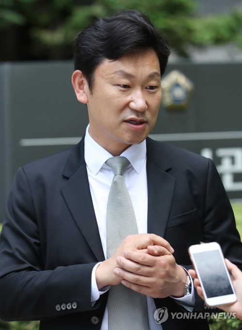 '박근혜 때문에 피해봤다' 오늘 첫 민사소송 재판
