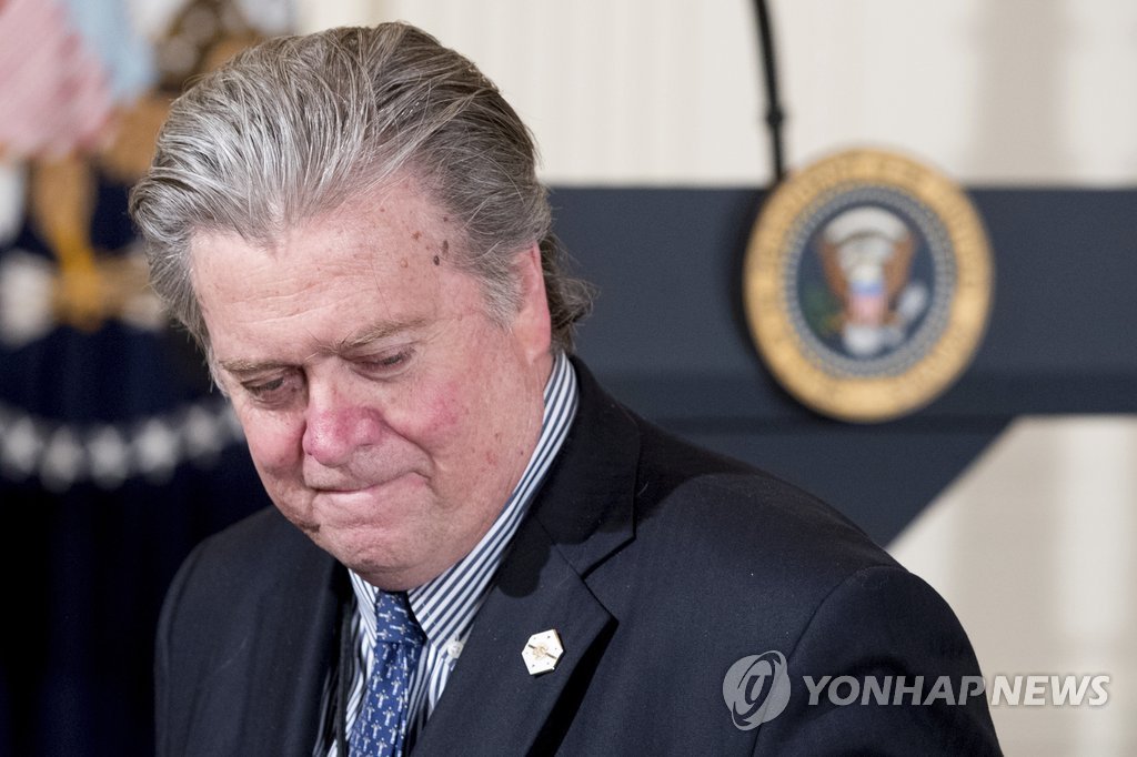 트럼프, 주한미군 철수 발언한 '오른팔' 배넌 전격 경질