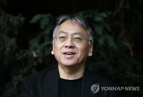 노벨문학상에 英작가 가즈오 이시구로