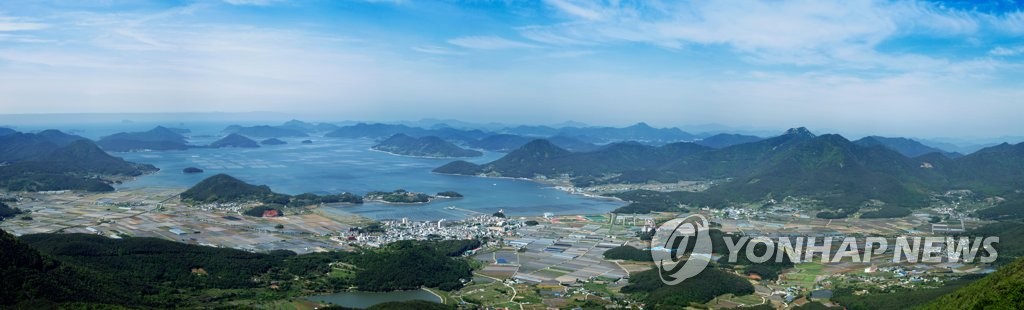거제 계룡산에서 바라본 남해안 전경