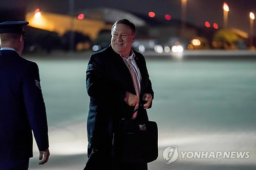 평양행 폼페이오 "최종적이고 완전히 검증된 北비핵화 노력 지속"