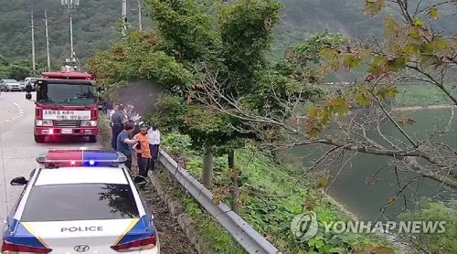 완주서 경비행기 추락 신고