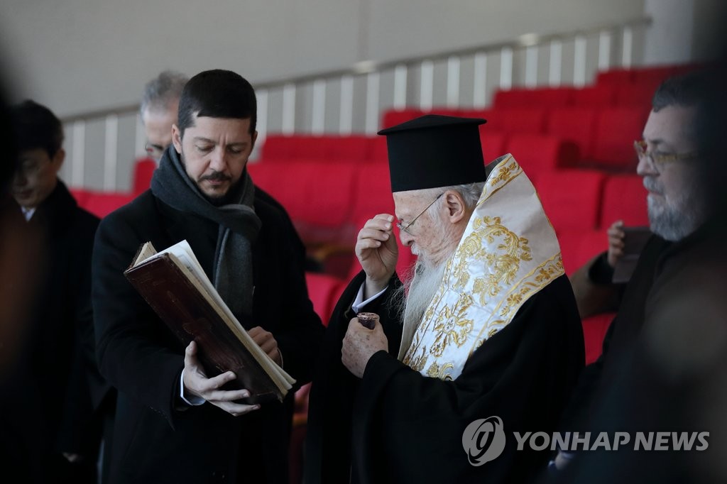 한반도 평화 위해 기도하는 정교회 세계총대주교
