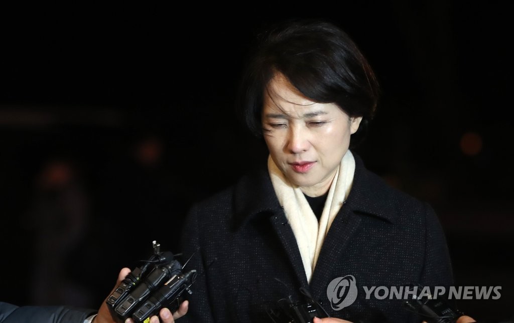 유은혜 부총리, "황망하고 안타까운 일 일어나"
