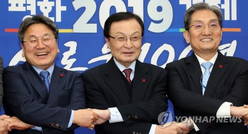 손잡은 이해찬, 노영민, 강기정